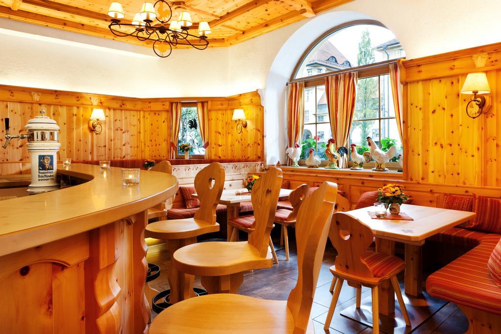 Hotel Hahn Мюнхен Екстериор снимка